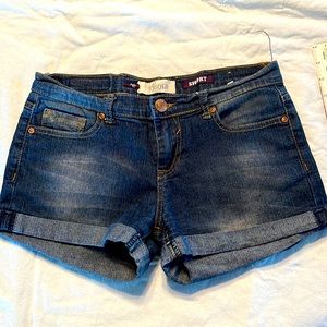 VGold sz 5/6 jean shorts